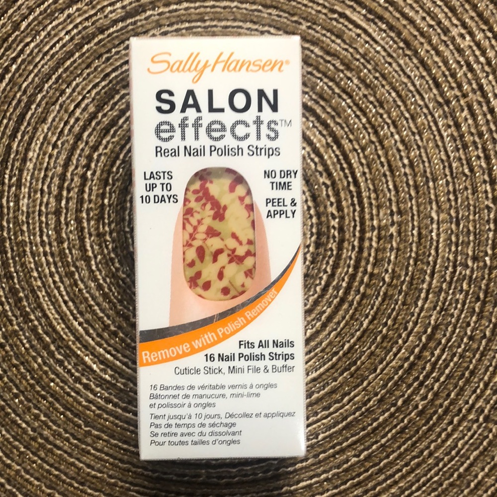 Sally Hansen Aflorable Nail Strips